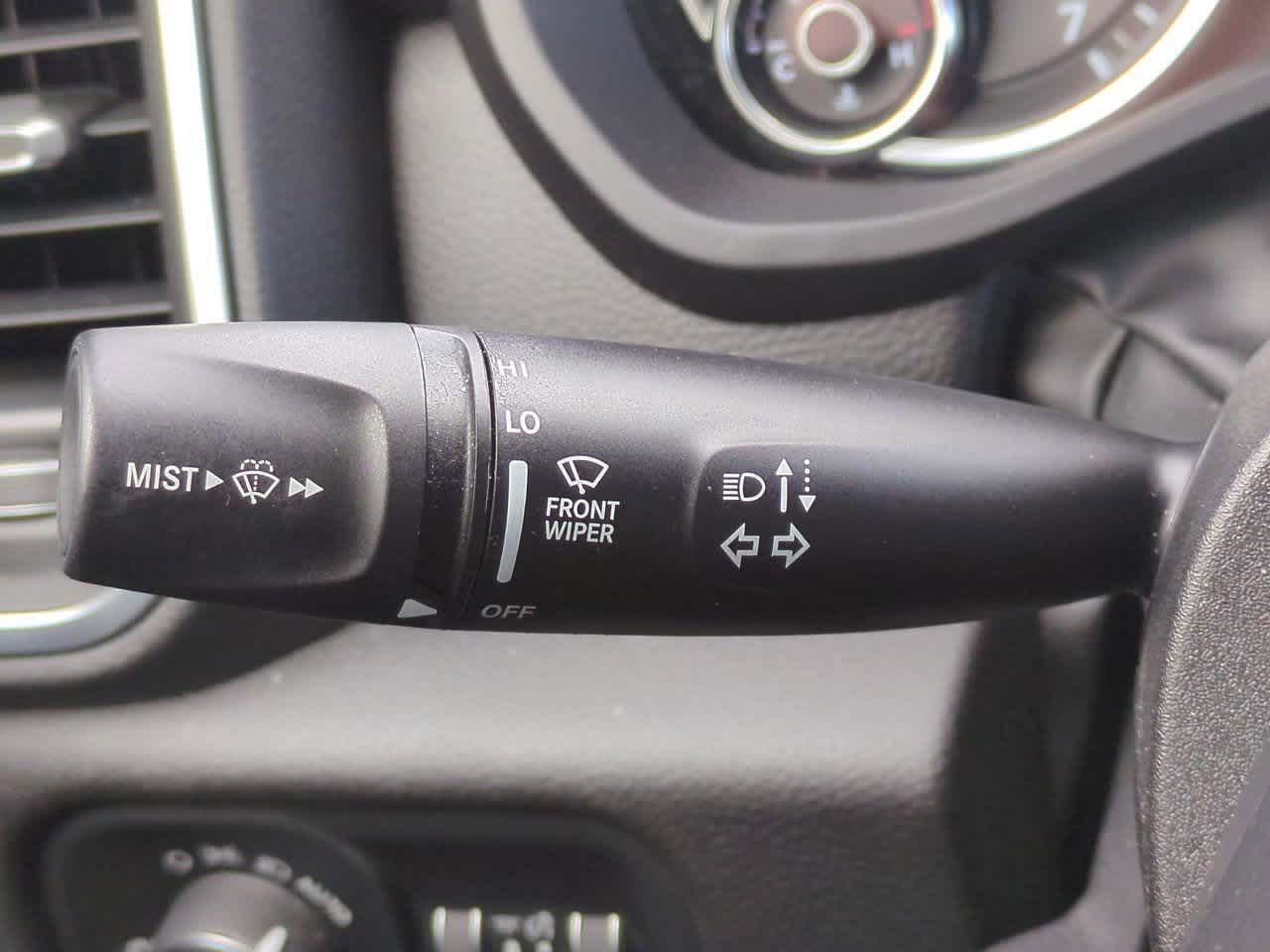 Thumbnail: 2025 RAM 1500 - 27