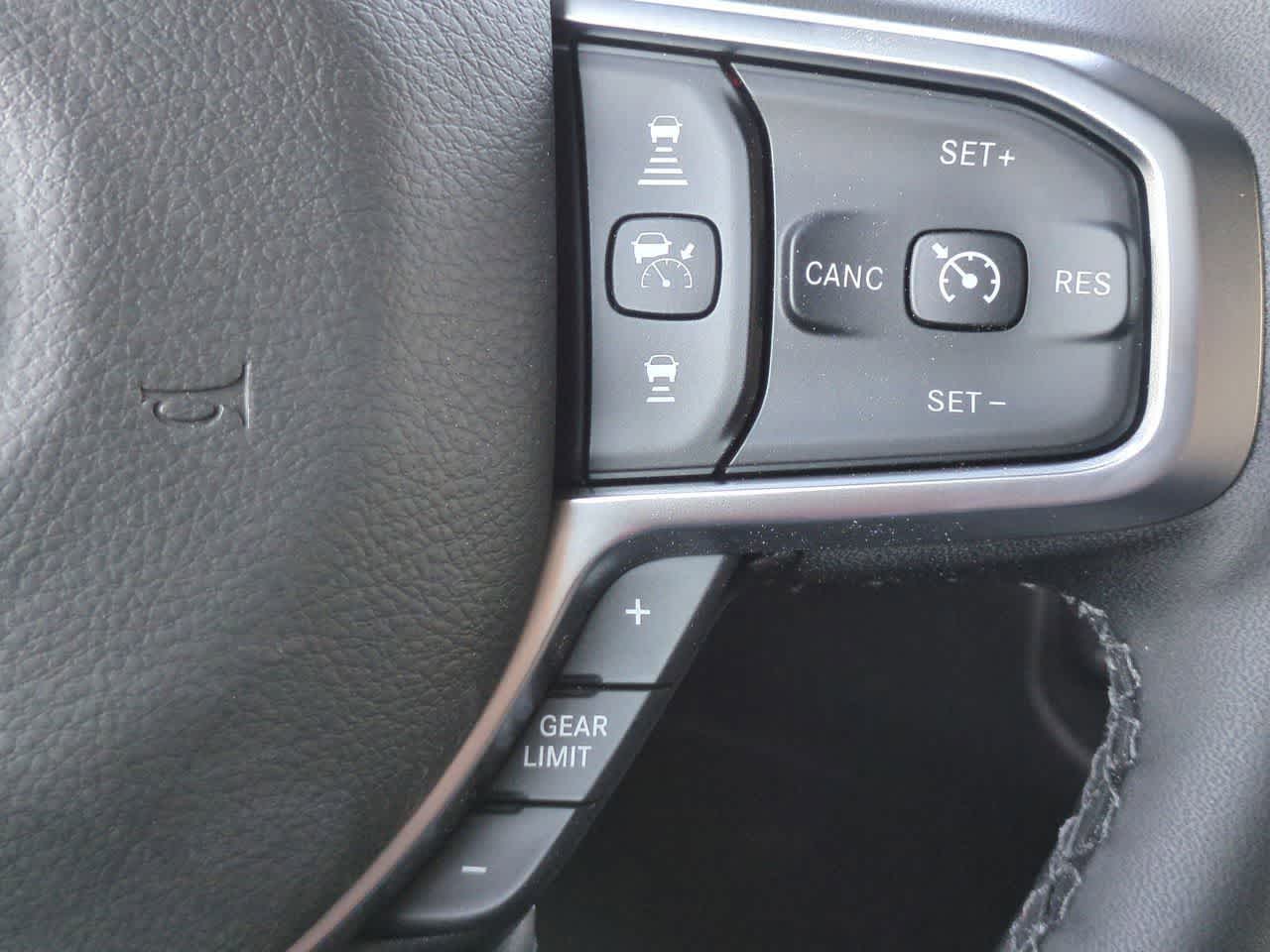 Thumbnail: 2026 RAM 1500 - 26