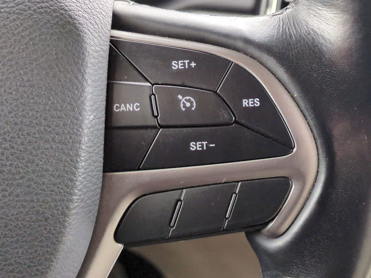 Thumbnail: 2021 Jeep Grand Cherokee - 26