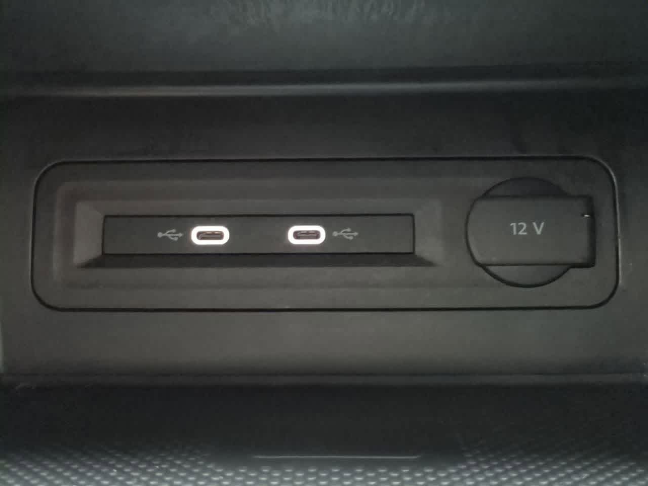 Thumbnail: 2023 Volkswagen Atlas - 31