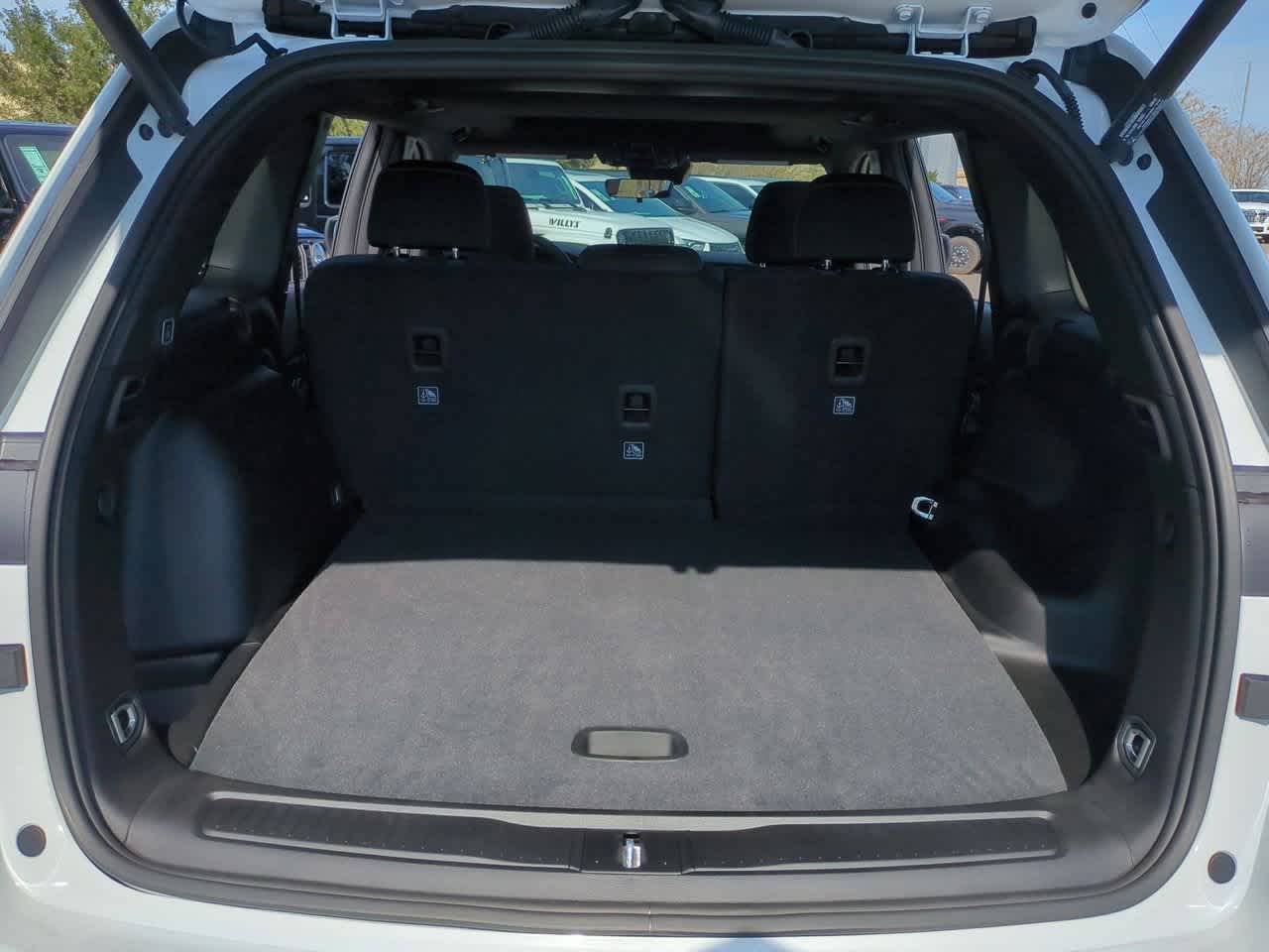 Thumbnail: 2025 Jeep Grand Cherokee - 35