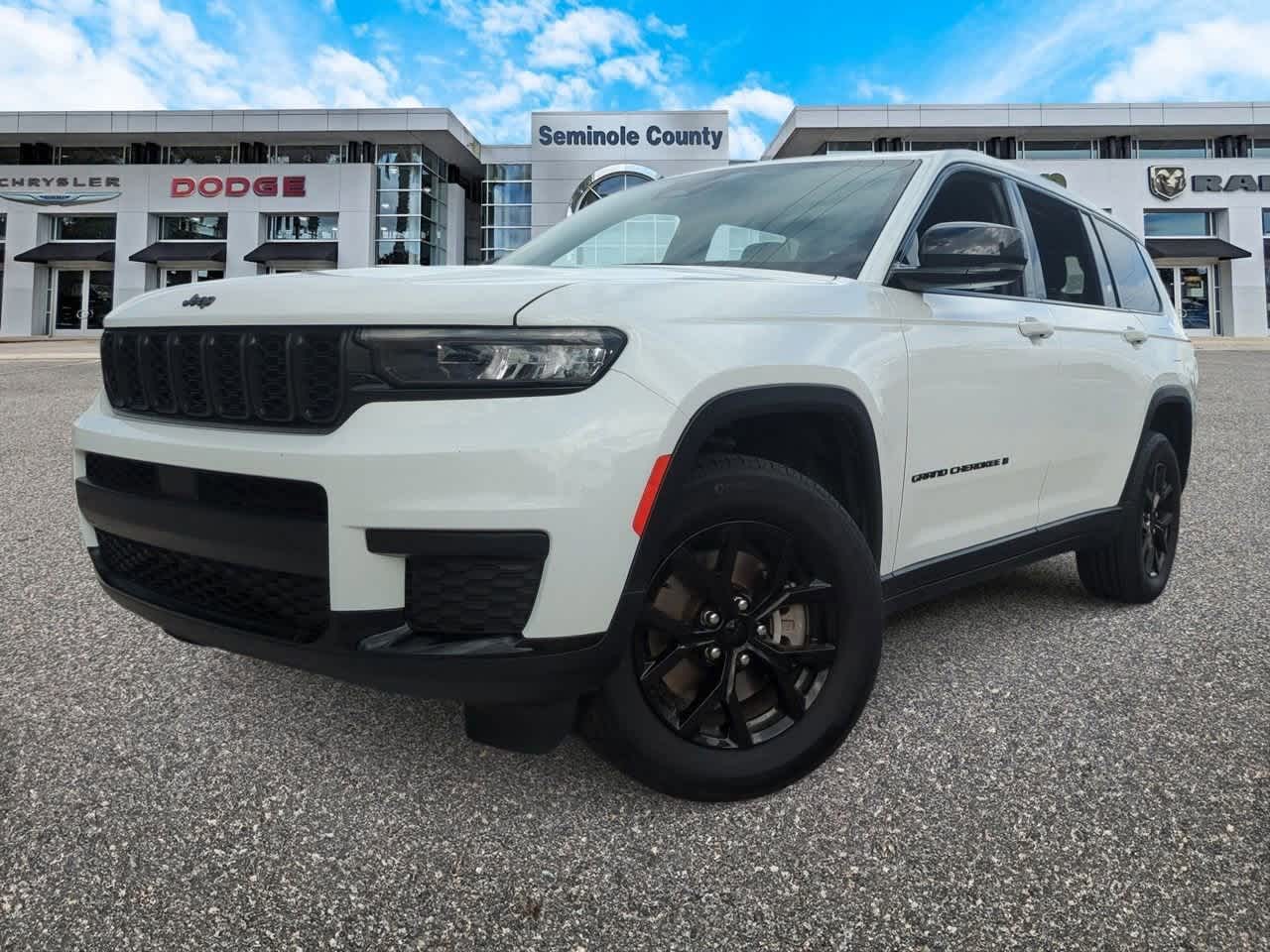 Thumbnail: 2024 Jeep Grand Cherokee L - 1