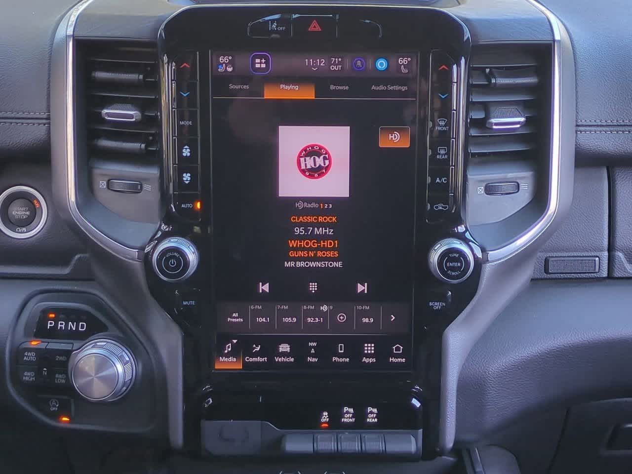 Thumbnail: 2025 RAM 1500 - 28