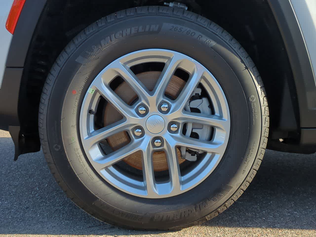 Thumbnail: 2025 Jeep Grand Cherokee L - 14