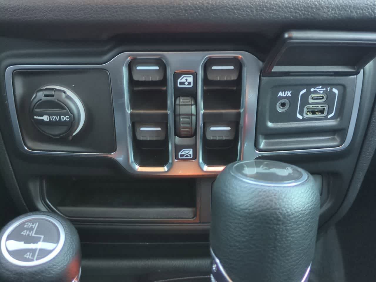 Thumbnail: 2026 Jeep Wrangler - 30