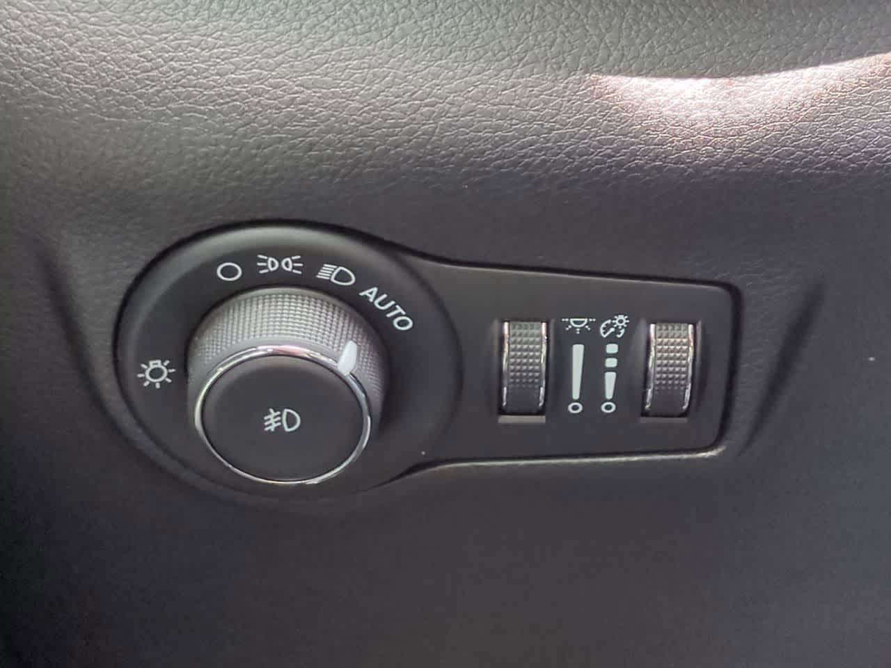 Thumbnail: 2026 Jeep Compass - 18