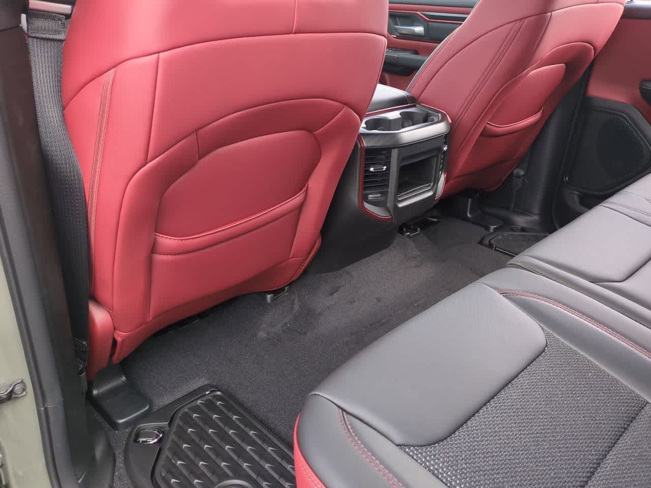 Thumbnail: 2026 RAM 1500 - 18