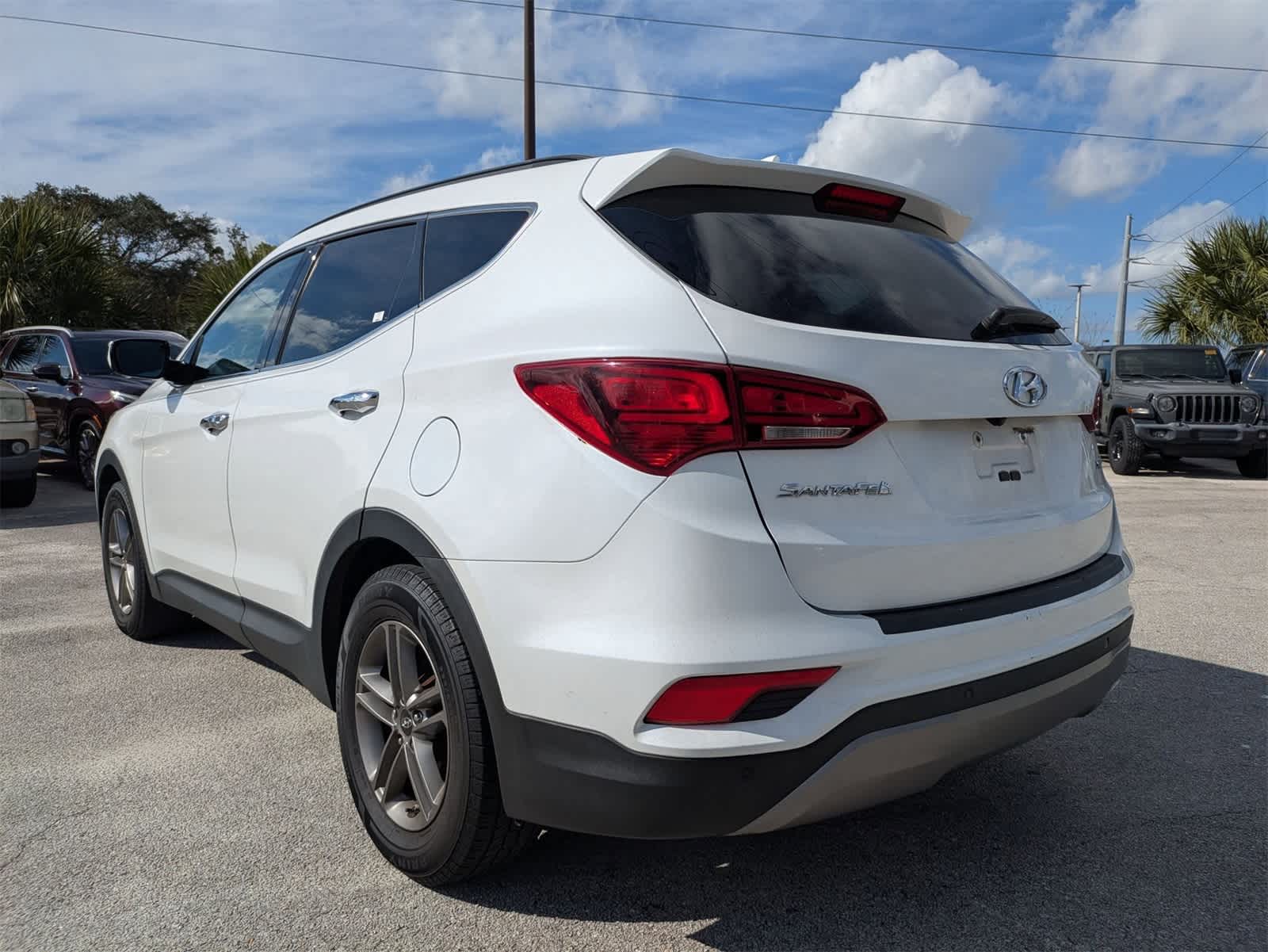 Thumbnail: 2017 Hyundai Santa Fe - 6