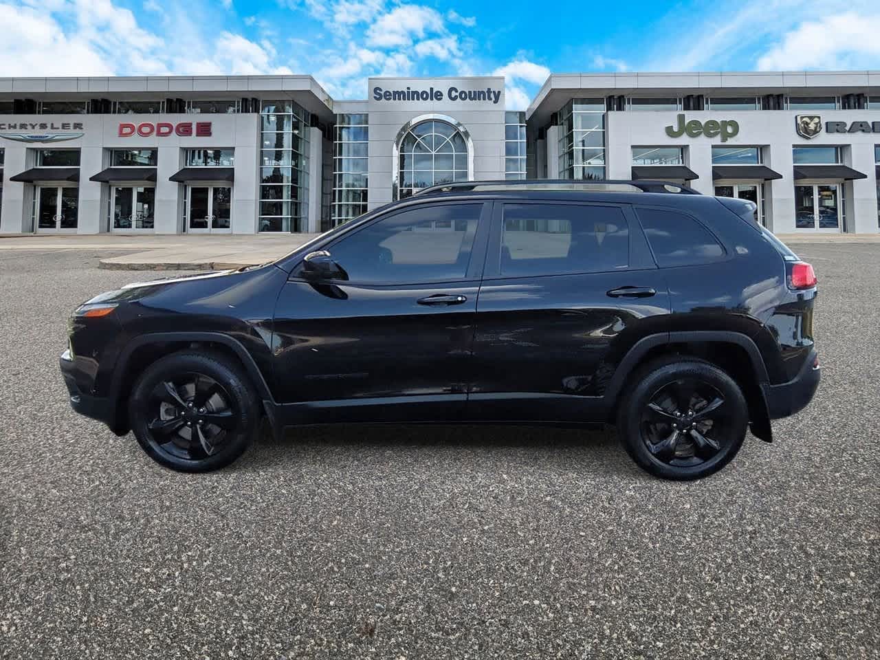 Thumbnail: 2018 Jeep Cherokee - 5