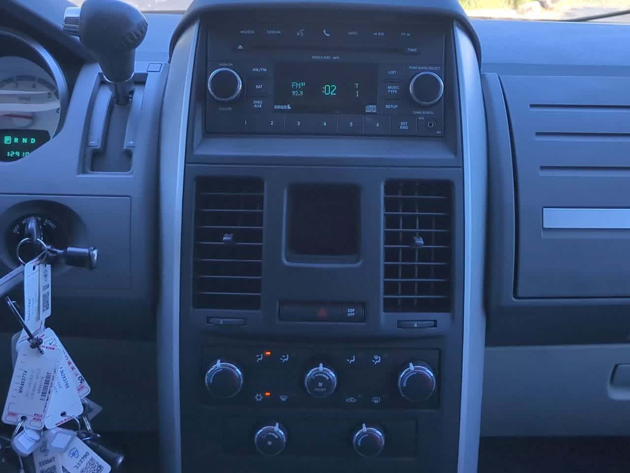 Thumbnail: 2010 Dodge Grand Caravan - 25