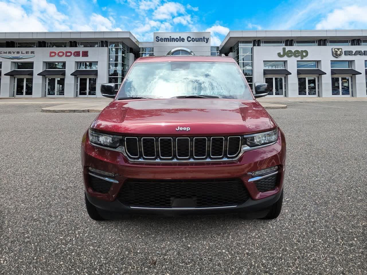 Thumbnail: 2025 Jeep Grand Cherokee - 3