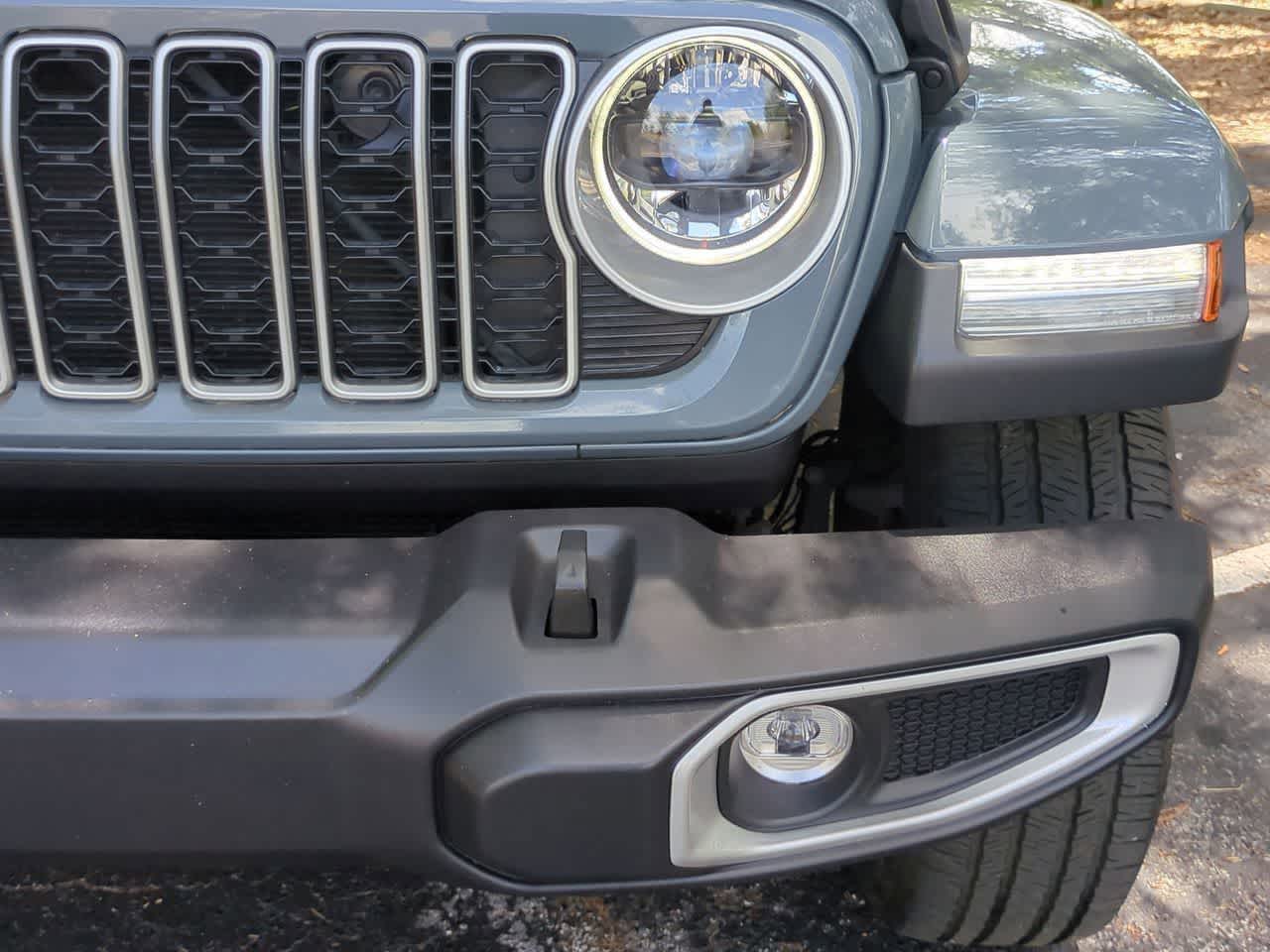 Thumbnail: 2025 Jeep Wrangler - 11
