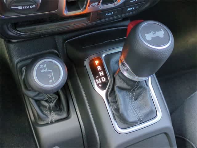 Thumbnail: 2025 Jeep Wrangler - 32