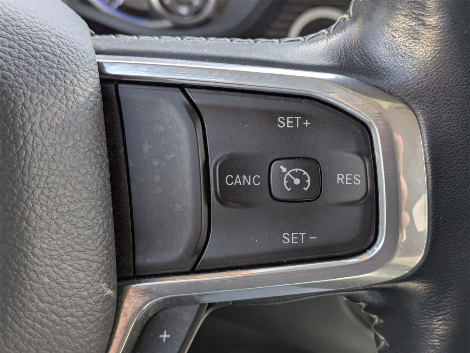 Thumbnail: 2022 RAM 1500 - 9