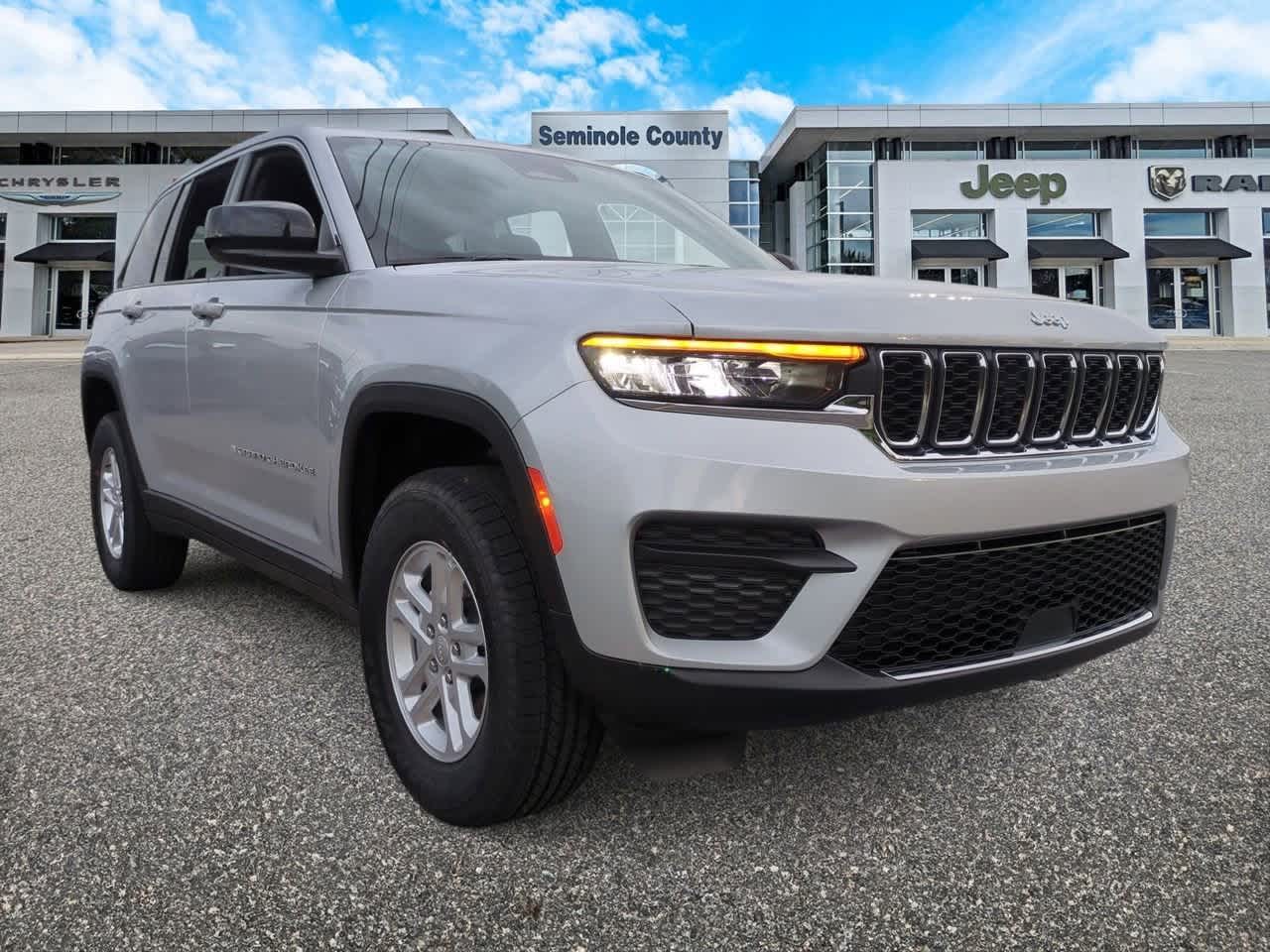 Thumbnail: 2025 Jeep Grand Cherokee - 2