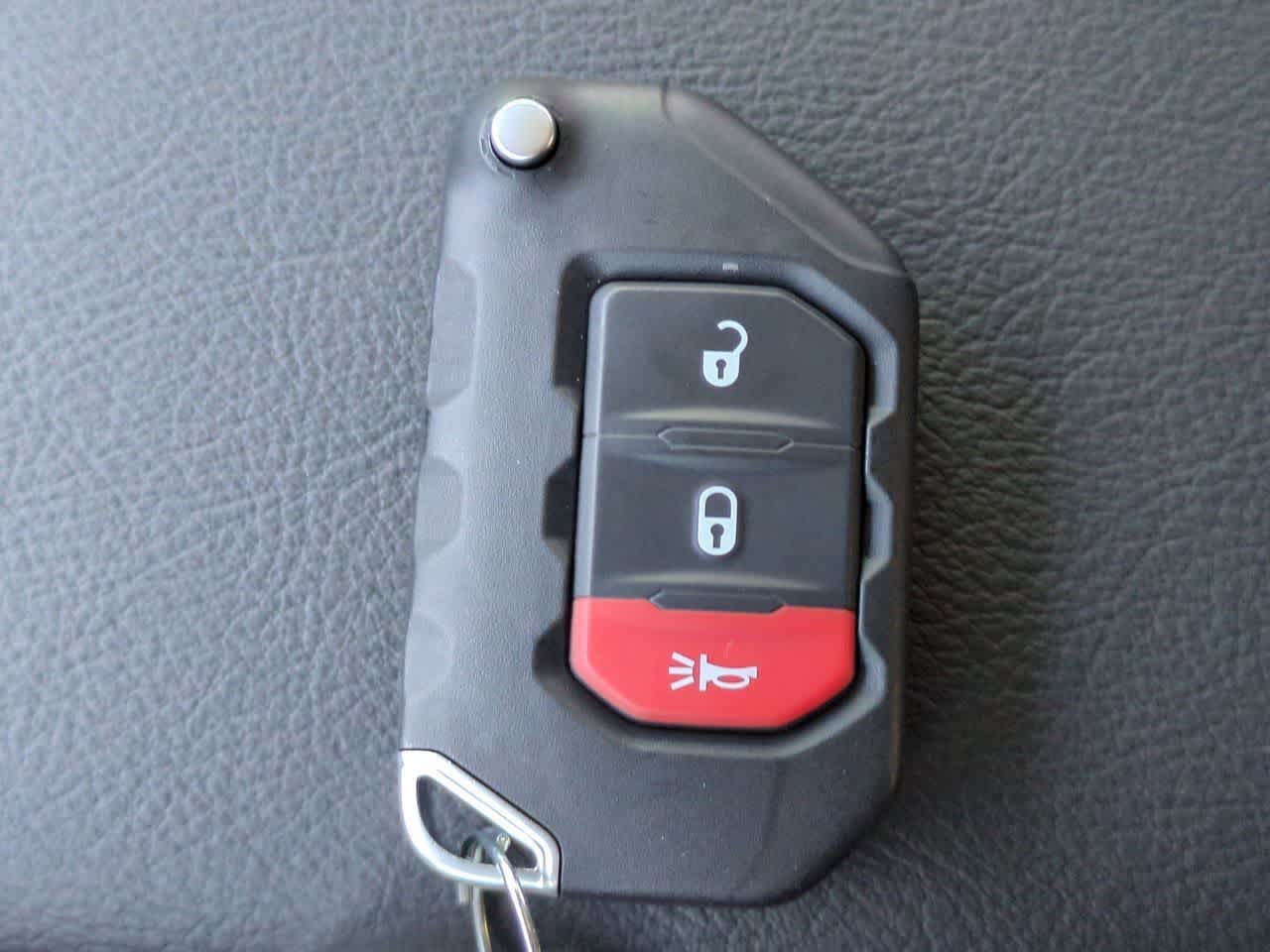 Thumbnail: 2026 Jeep Wrangler - 36