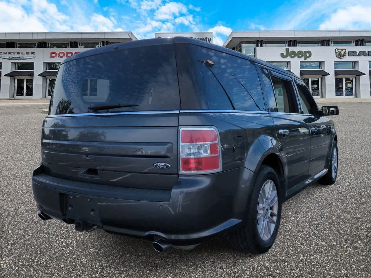 Thumbnail: 2019 Ford Flex - 8
