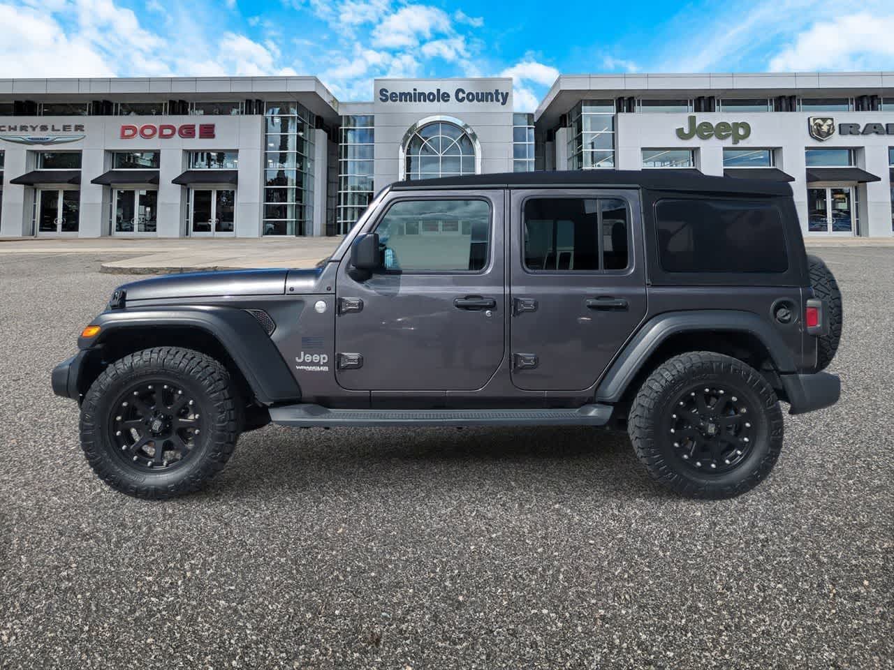 Thumbnail: 2020 Jeep Wrangler - 5