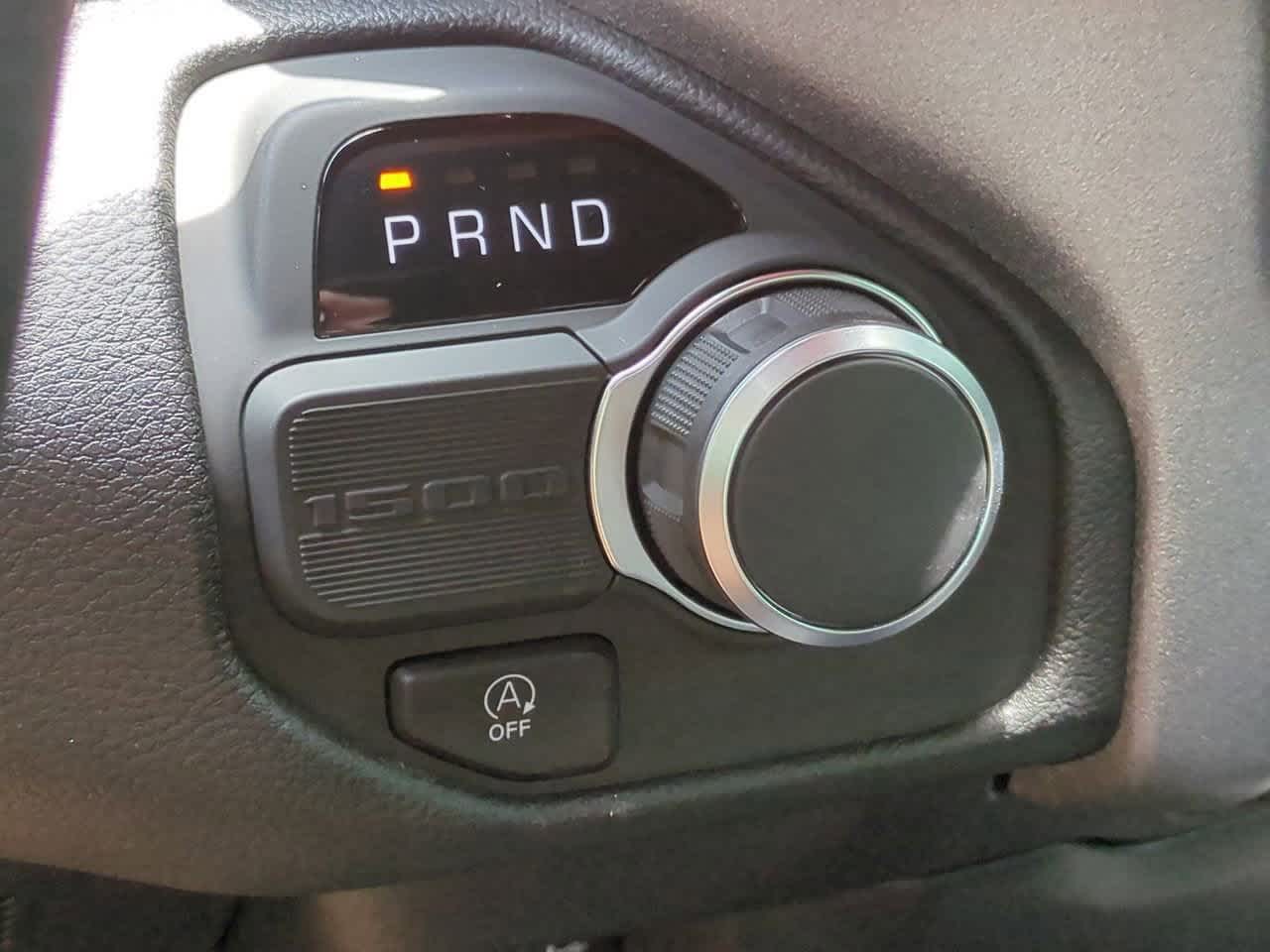 Thumbnail: 2025 RAM 1500 - 31