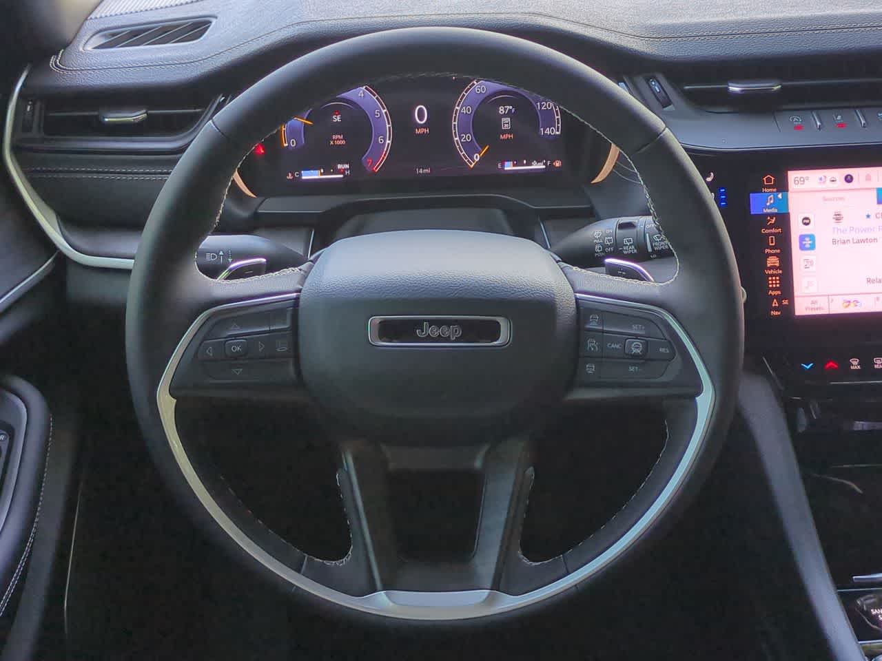 Thumbnail: 2026 Jeep Grand Cherokee L - 24