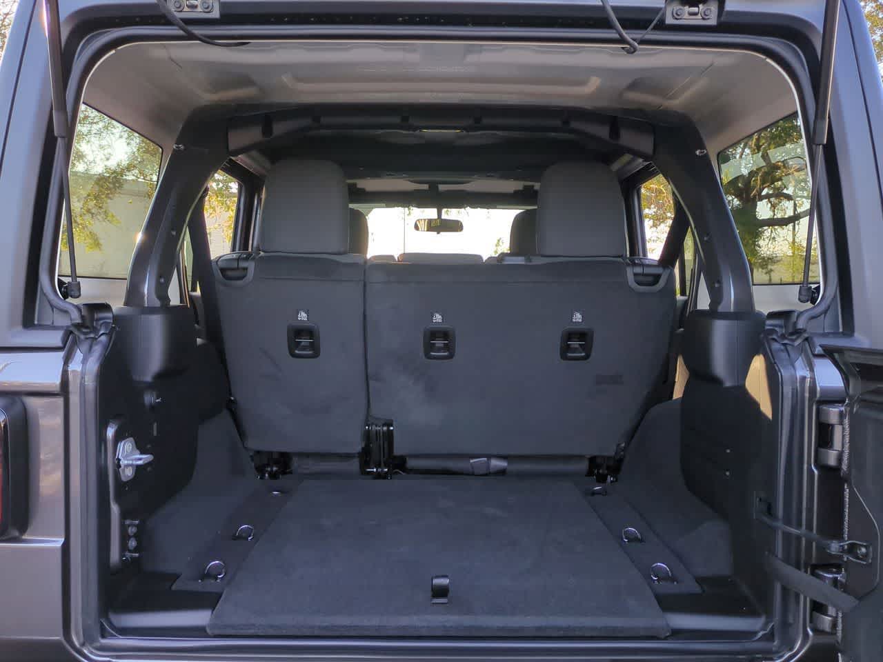 Thumbnail: 2026 Jeep Wrangler - 33