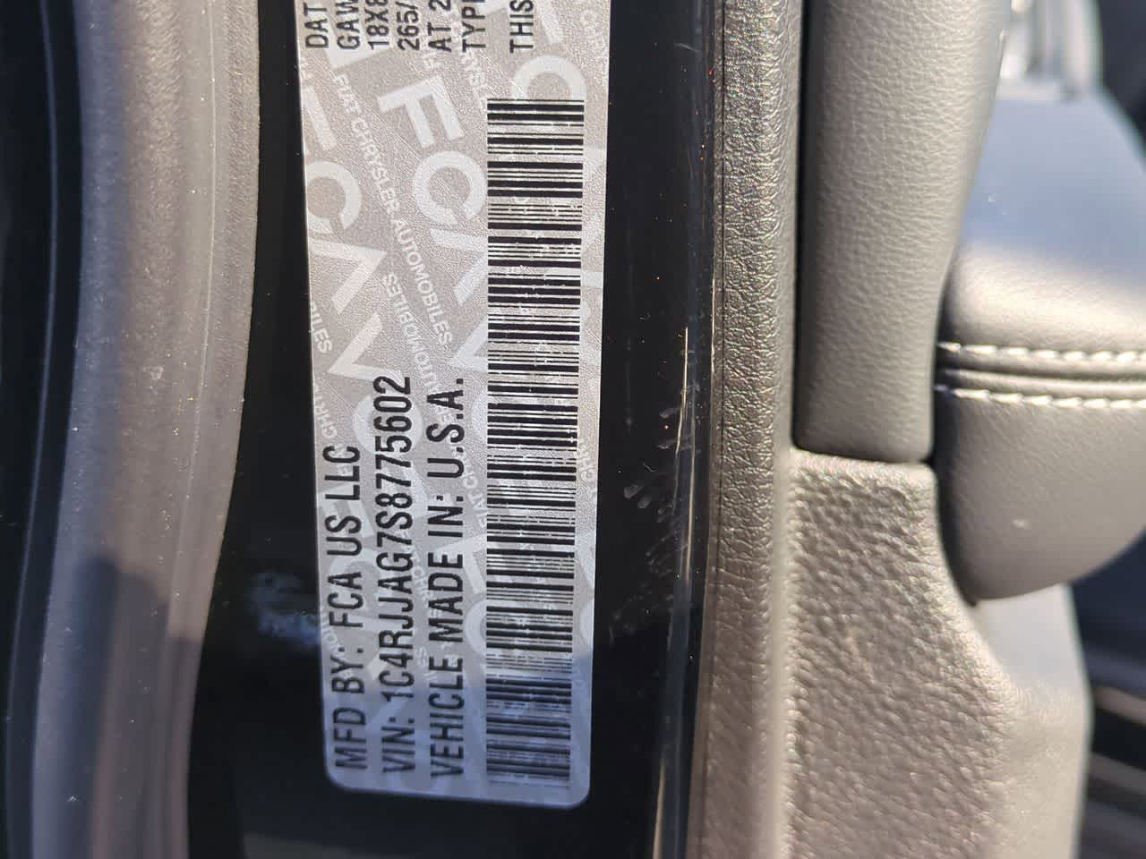 Thumbnail: 2025 Jeep Grand Cherokee L - 36