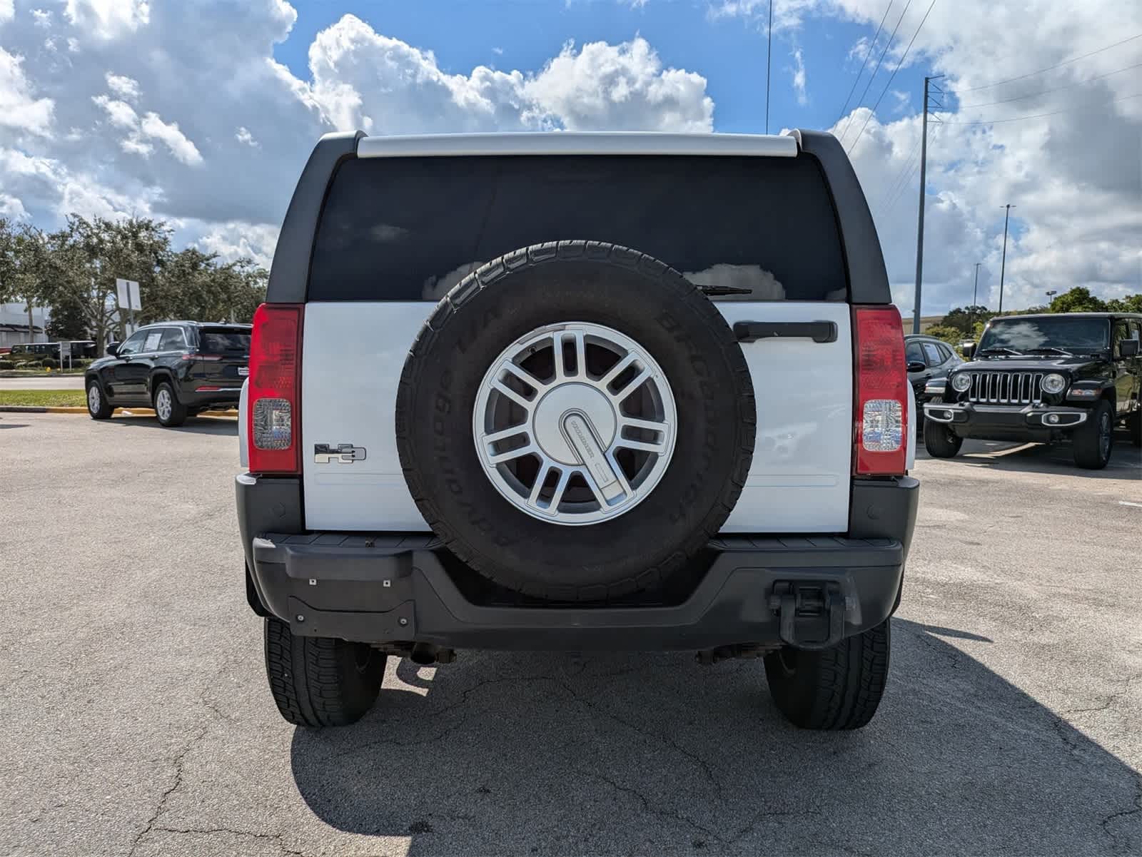 Thumbnail: 2009 Hummer H3 - 5