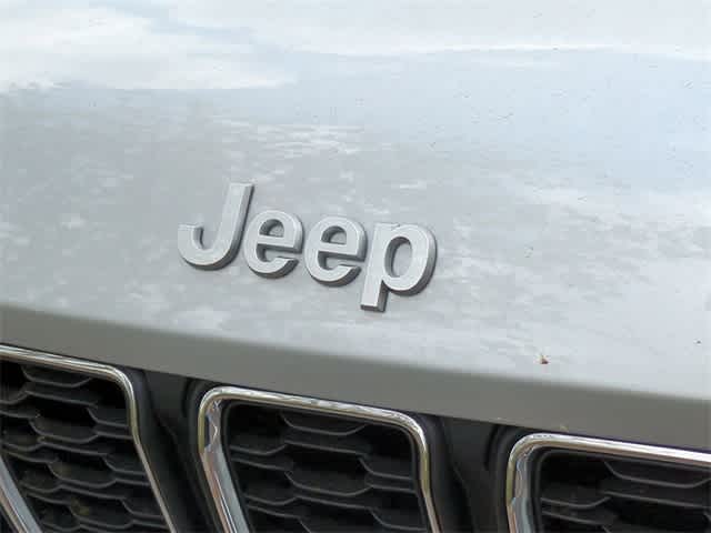 Thumbnail: 2025 Jeep Grand Cherokee L - 12