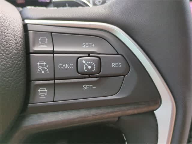Thumbnail: 2025 Jeep Grand Cherokee - 27