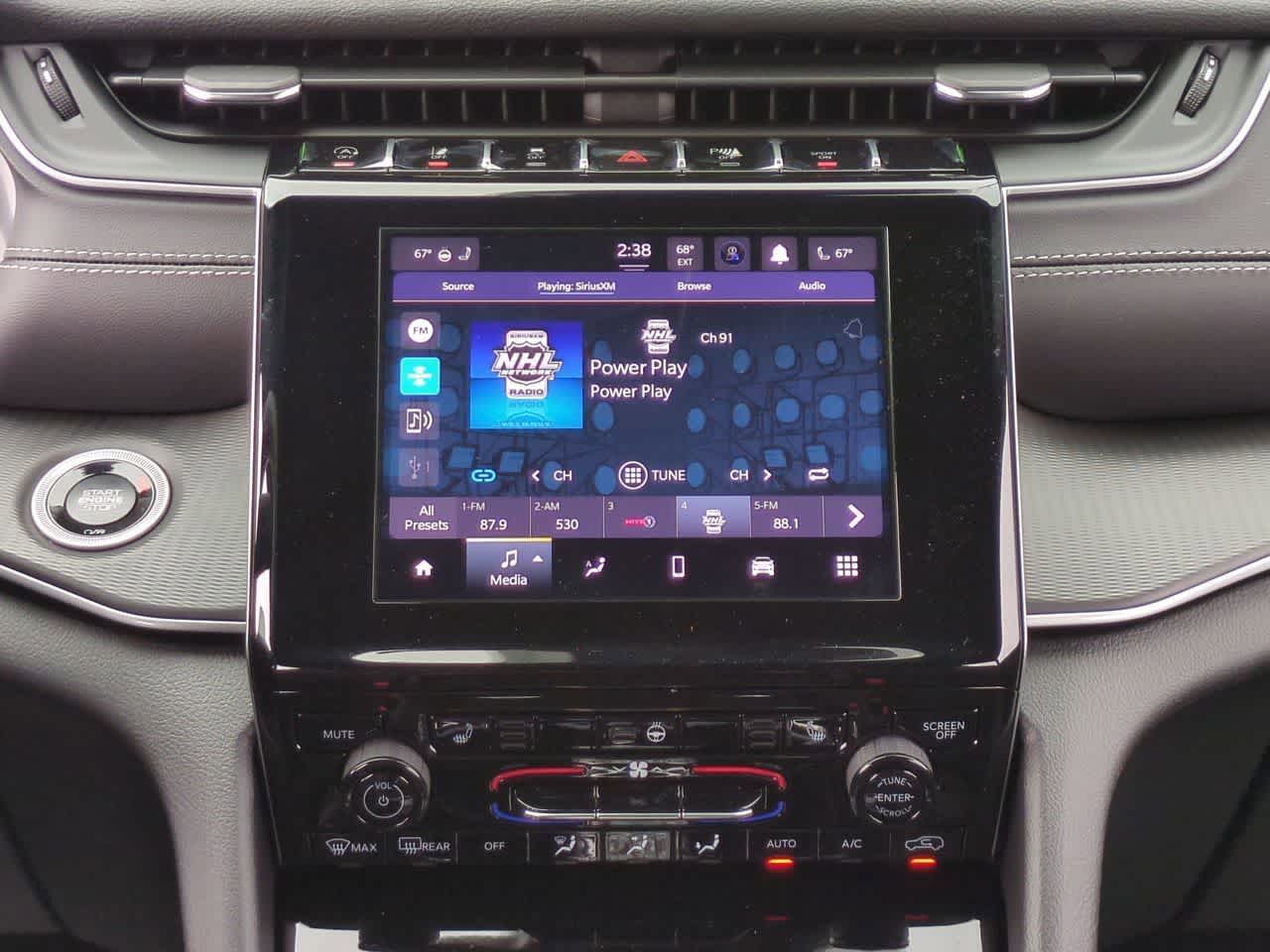 Thumbnail: 2025 Jeep Grand Cherokee - 28