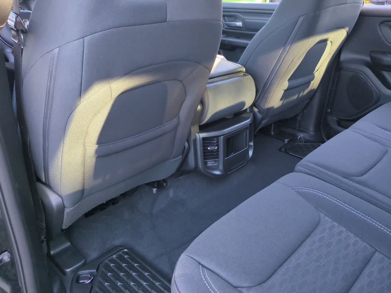 Thumbnail: 2026 RAM 1500 - 18