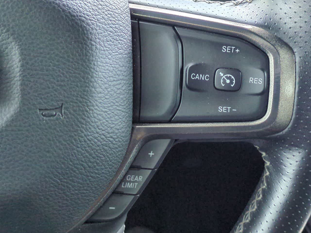 Thumbnail: 2022 RAM 1500 - 25