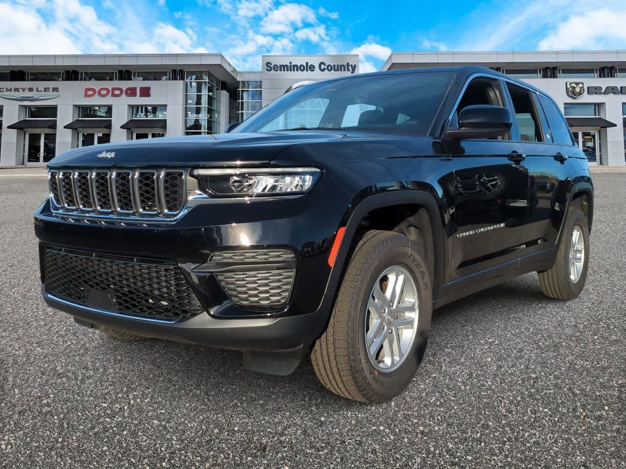 Thumbnail: 2025 Jeep Grand Cherokee - 4