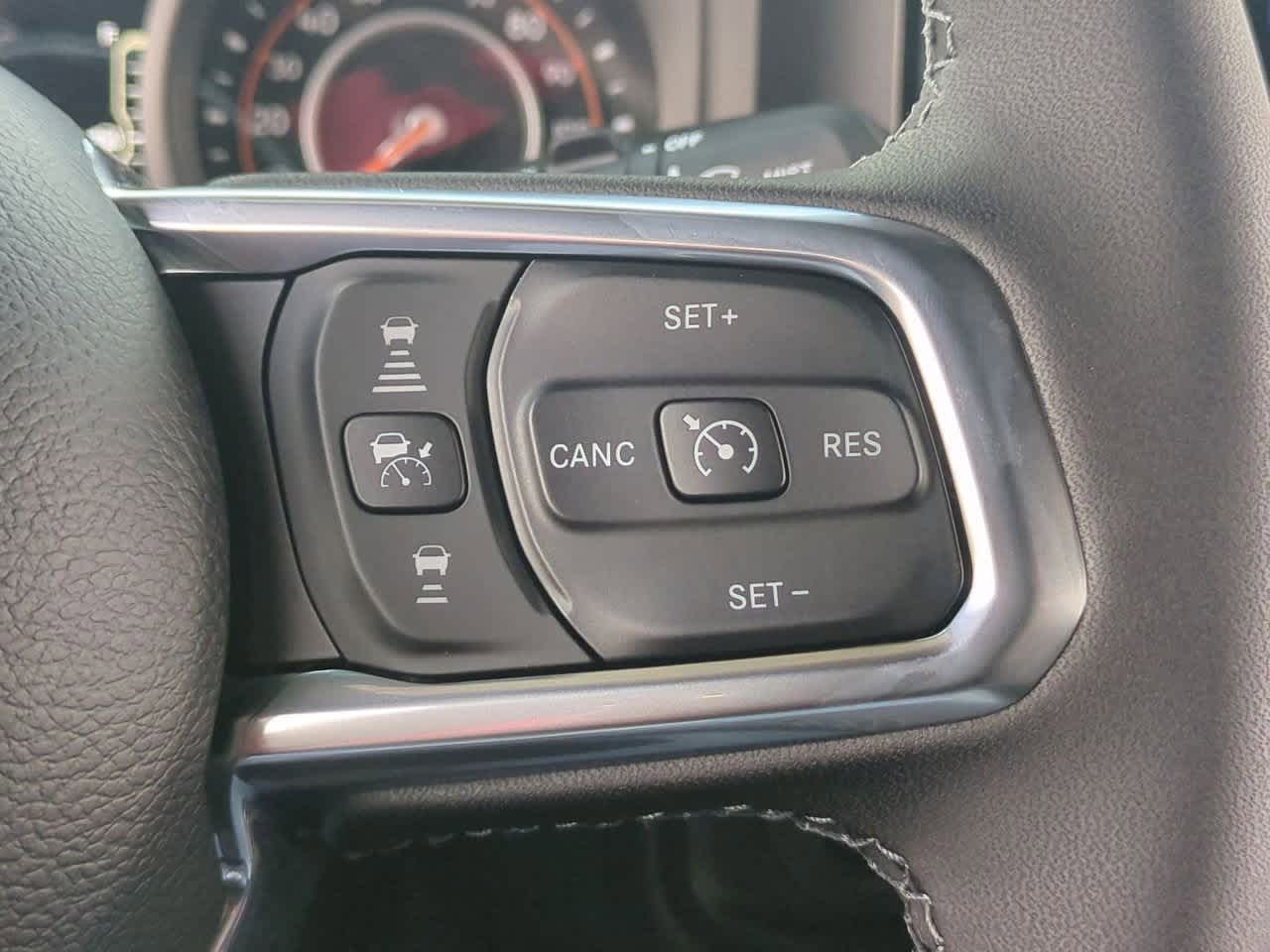 Thumbnail: 2025 Jeep Wrangler - 25