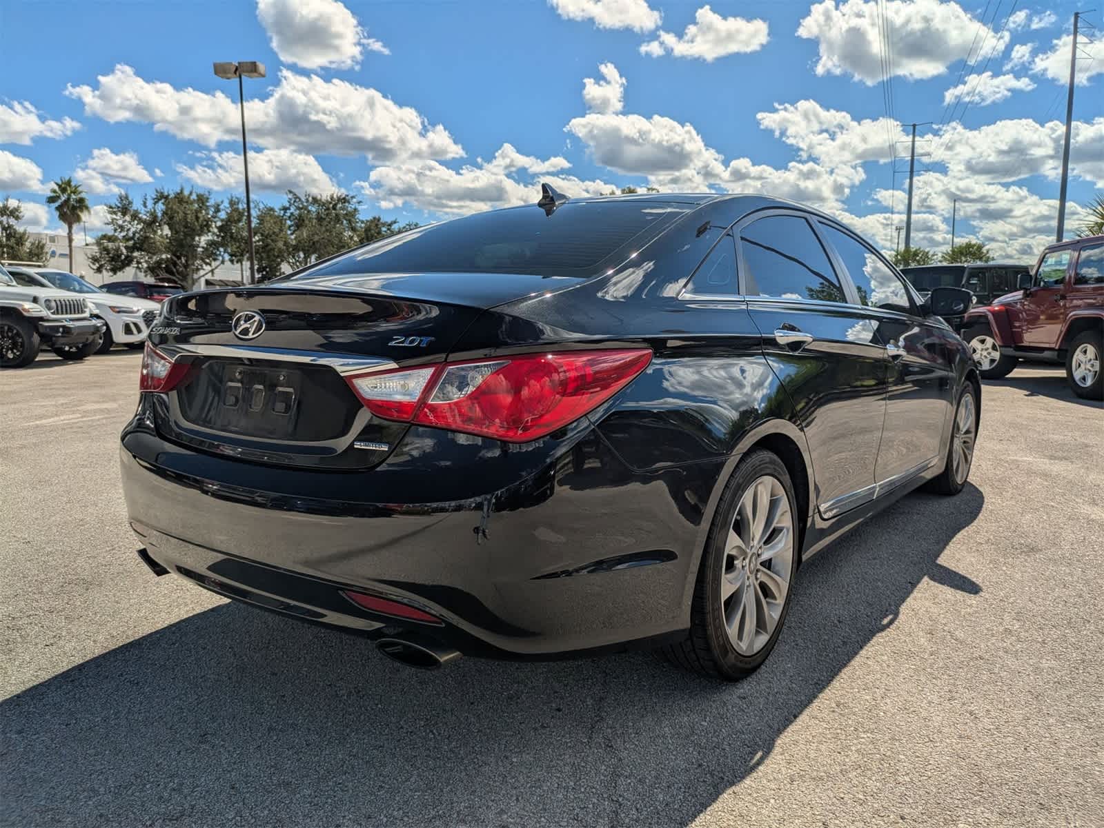Thumbnail: 2011 Hyundai Sonata - 4