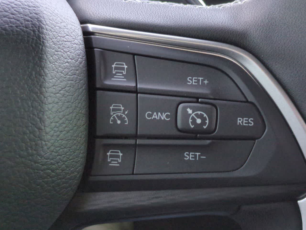 Thumbnail: 2025 Jeep Grand Cherokee L - 25