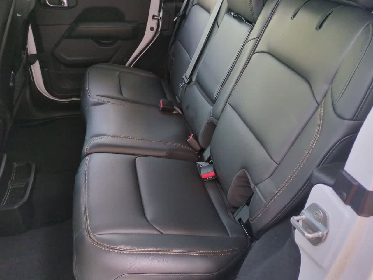 Thumbnail: 2026 Jeep Wrangler - 20