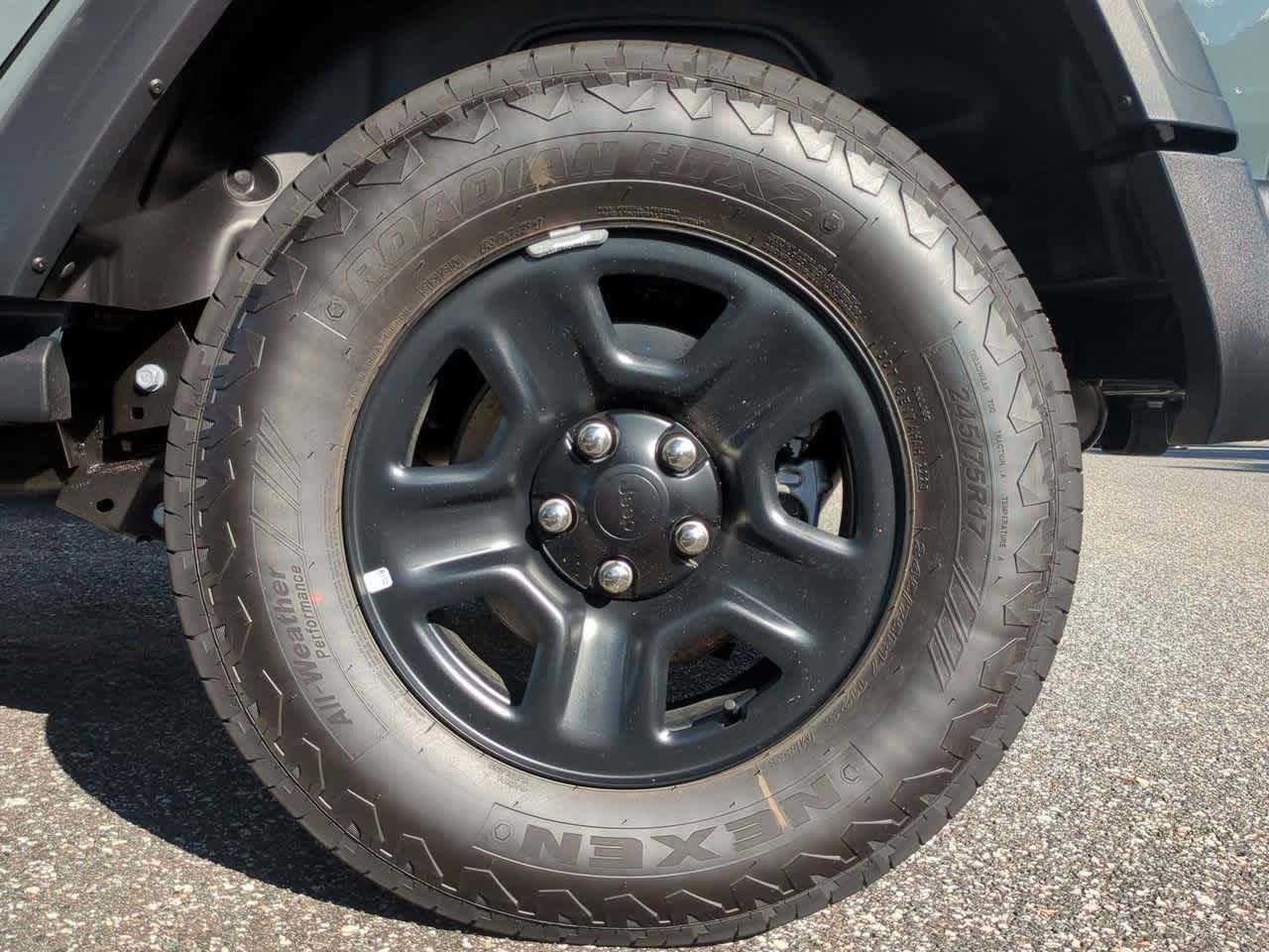 Thumbnail: 2025 Jeep Wrangler - 14