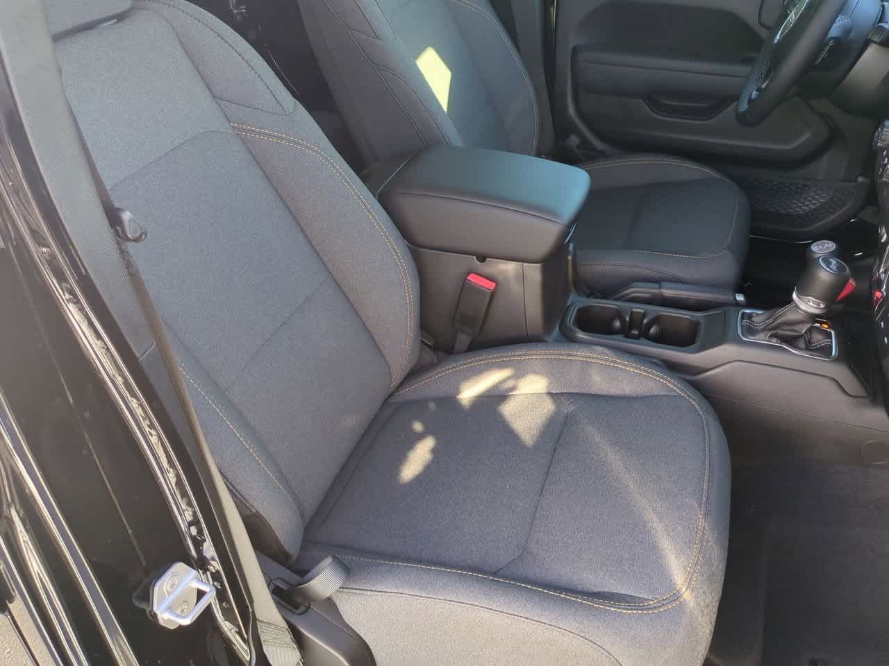 Thumbnail: 2025 Jeep Wrangler - 22