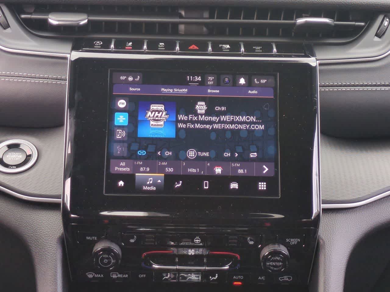 Thumbnail: 2025 Jeep Grand Cherokee L - 28