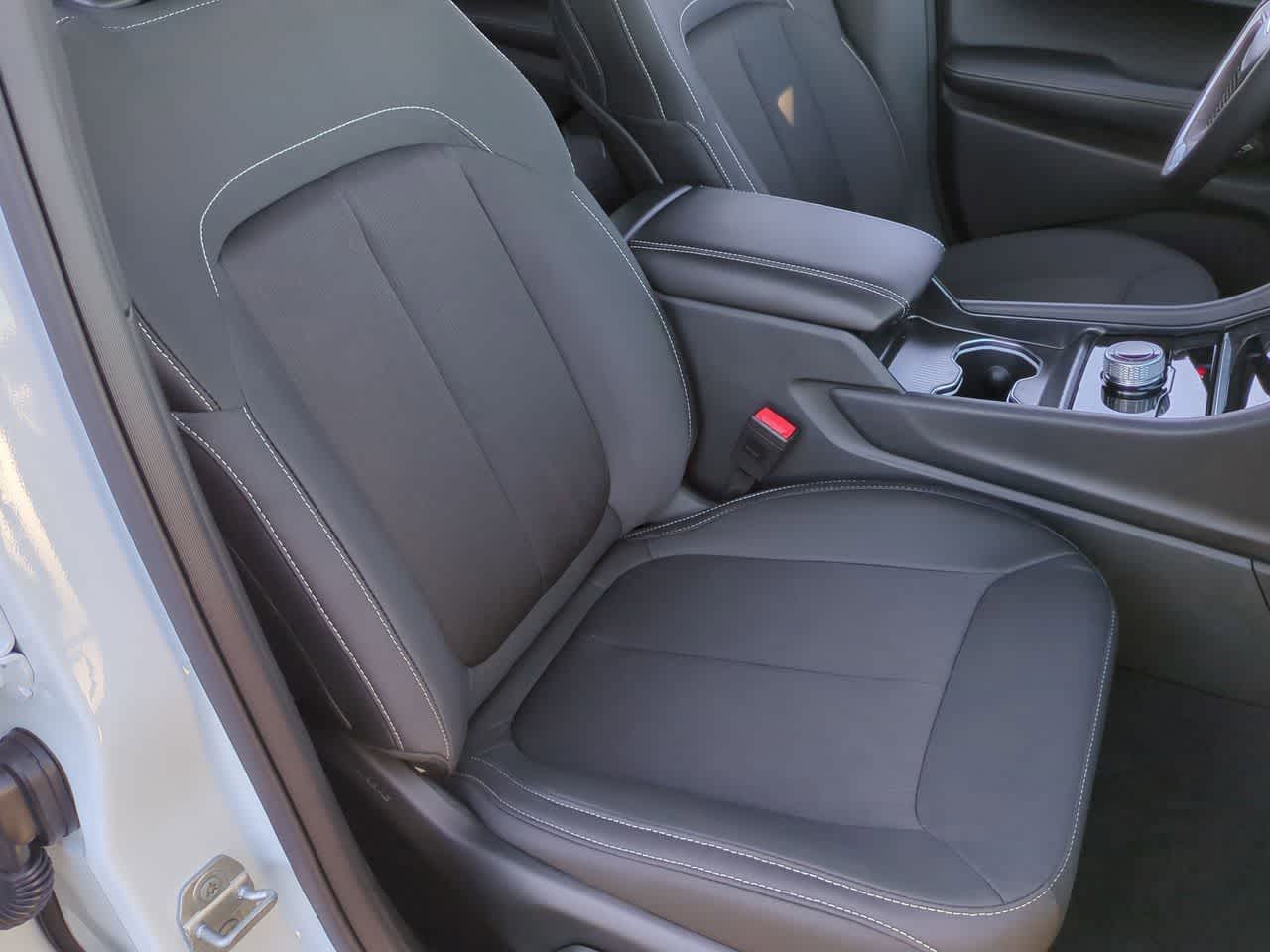 Thumbnail: 2025 Jeep Grand Cherokee - 23