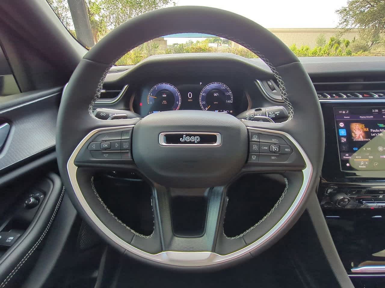 Thumbnail: 2025 Jeep Grand Cherokee L - 23