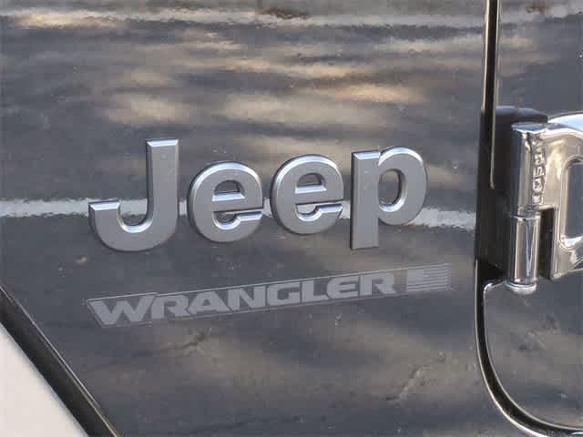 2025 Jeep Wrangler Willys Wheeler 13