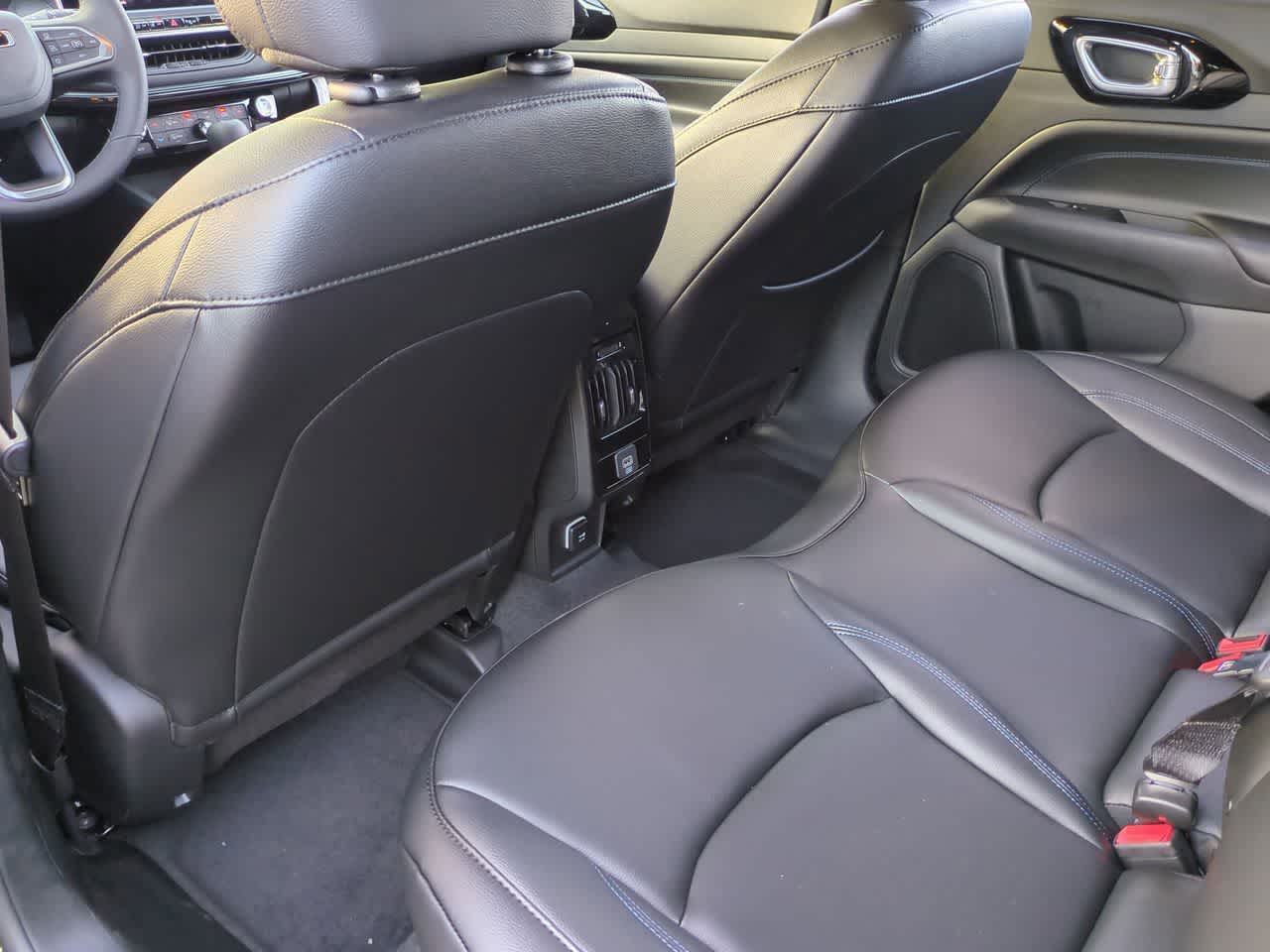 Thumbnail: 2026 Jeep Compass - 19