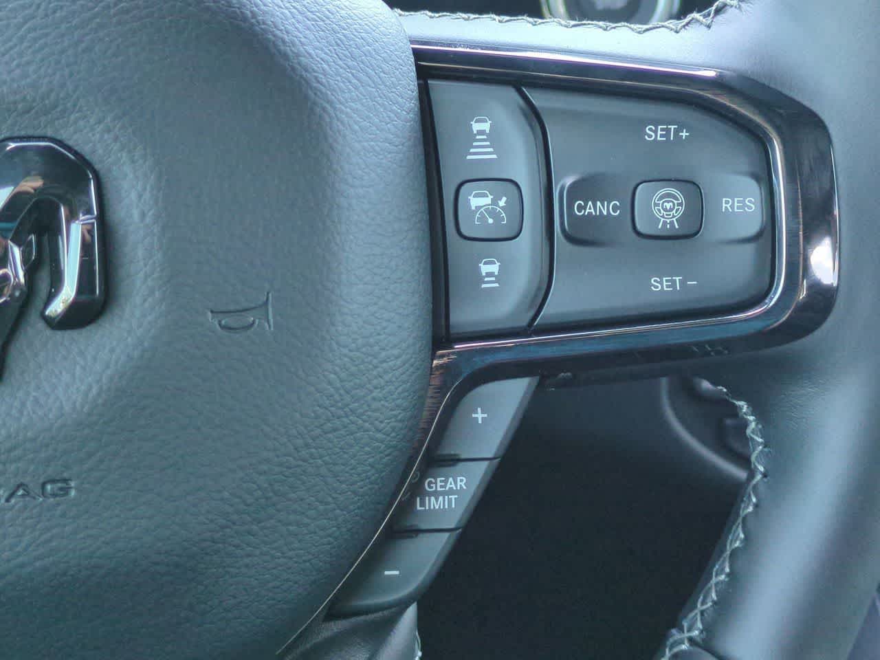 Thumbnail: 2026 RAM 1500 - 25