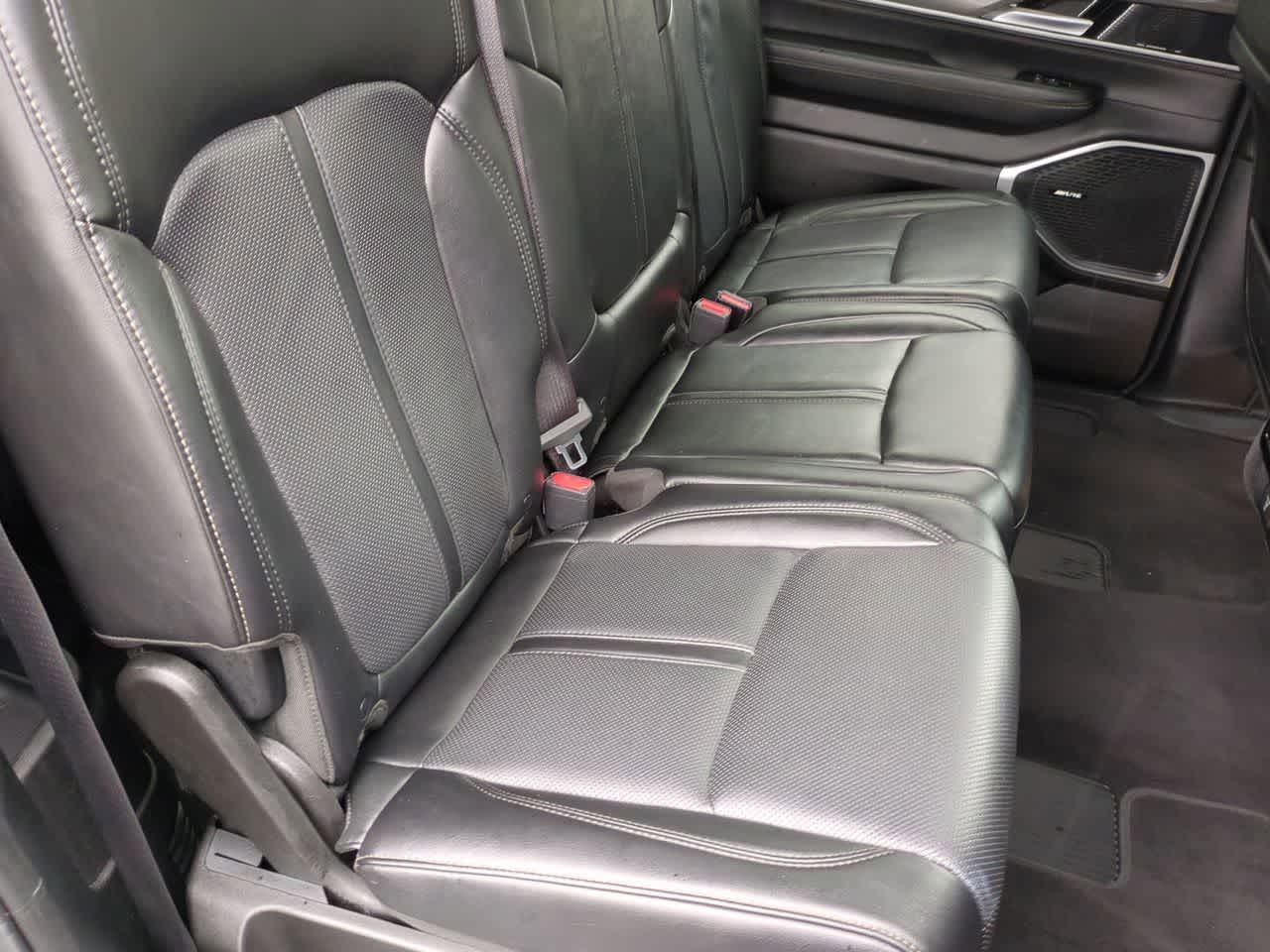 Thumbnail: 2024 Jeep Wagoneer - 21