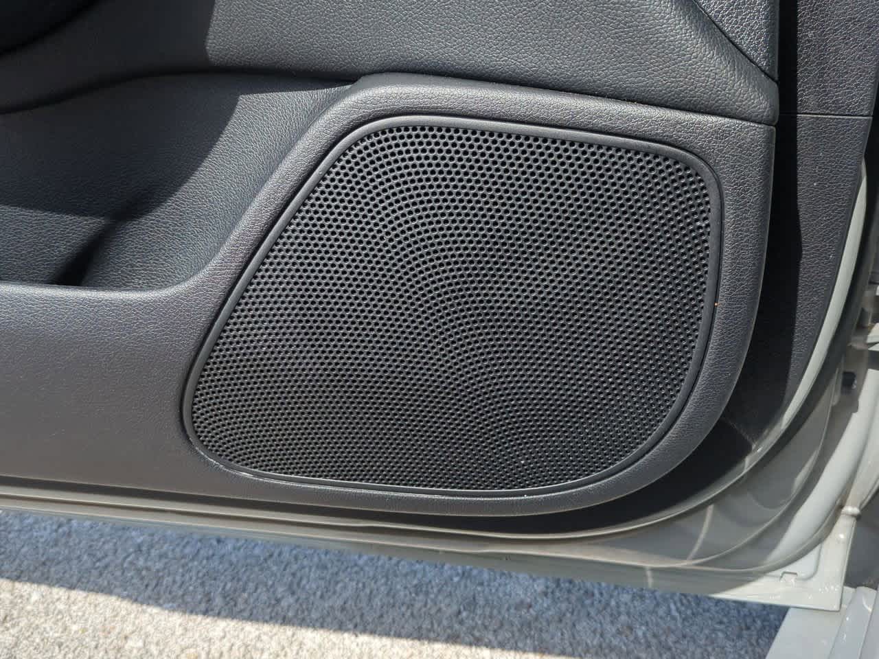 Thumbnail: 2022 Kia Stinger - 31