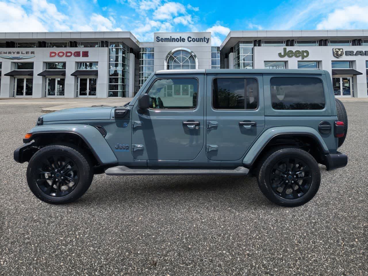 Thumbnail: 2025 Jeep Wrangler - 5