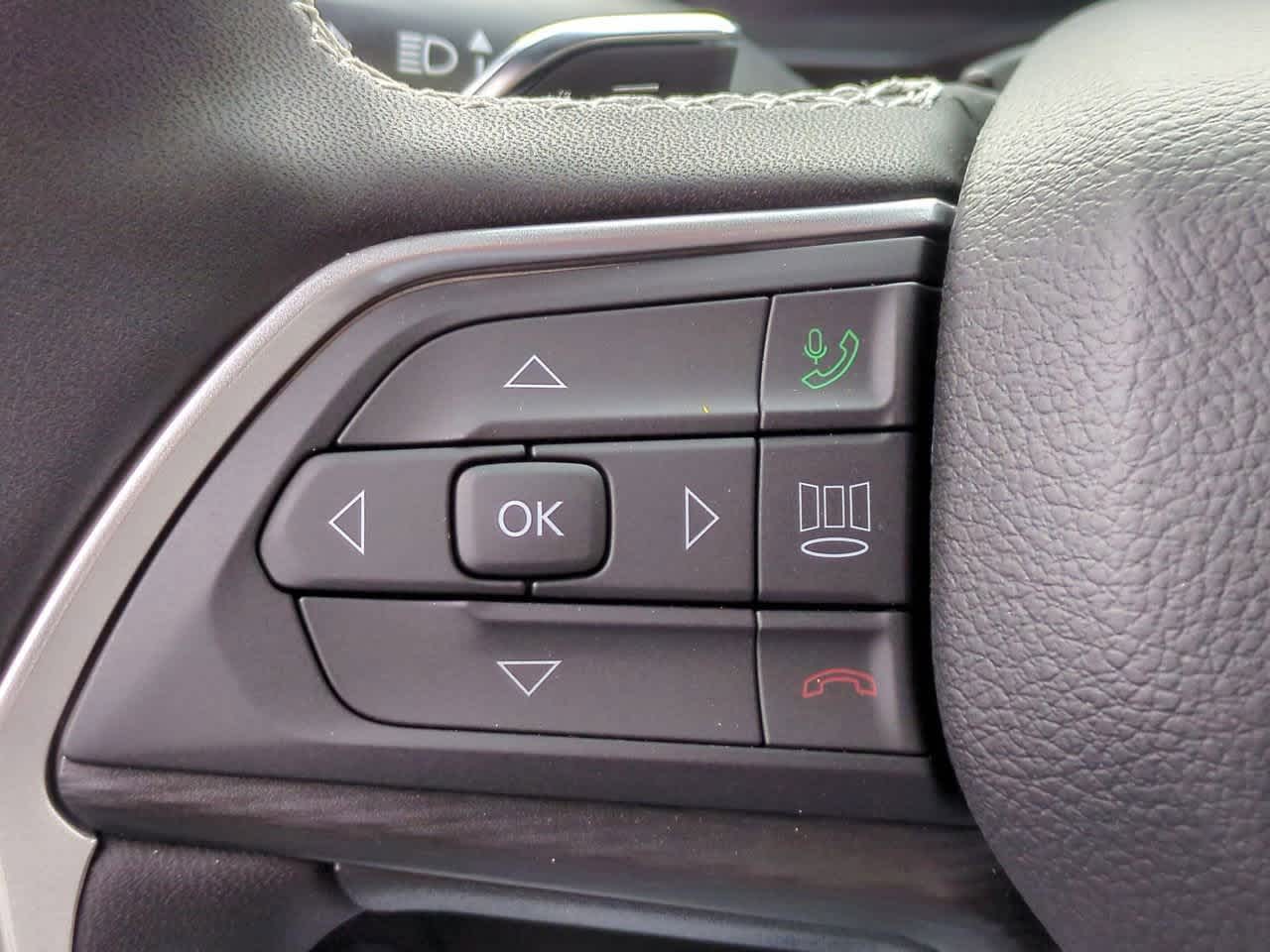 Thumbnail: 2025 Jeep Grand Cherokee - 24