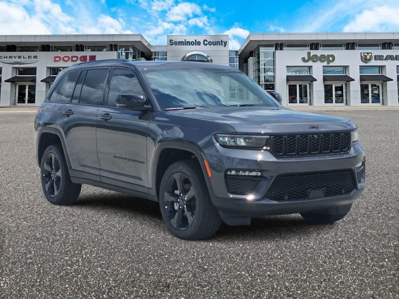 Thumbnail: 2025 Jeep Grand Cherokee - 2